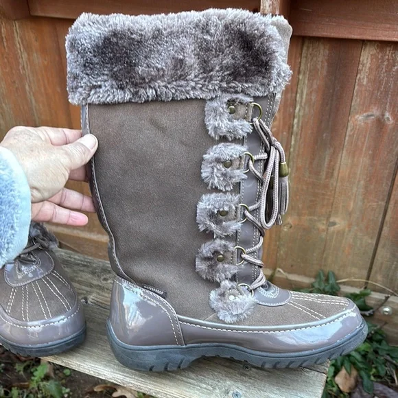 Sporto Brown Fur-Trim Winter Boots - Picture 8 of 16